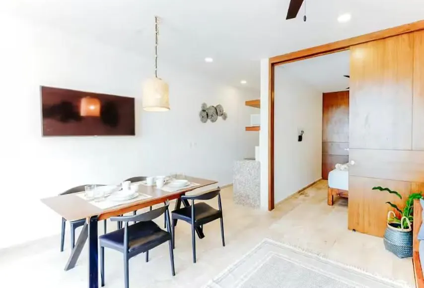 Amena Condo Τουλούμ