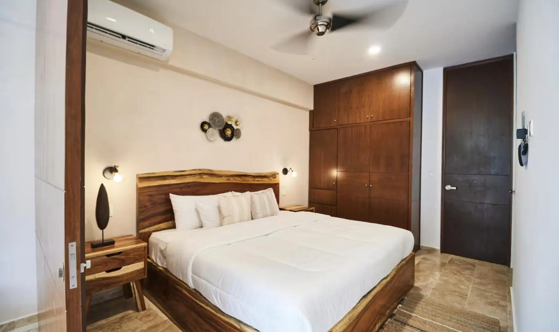 Amena Condo Τουλούμ