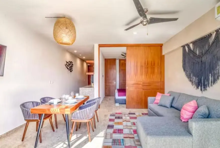 Amena Condo Τουλούμ